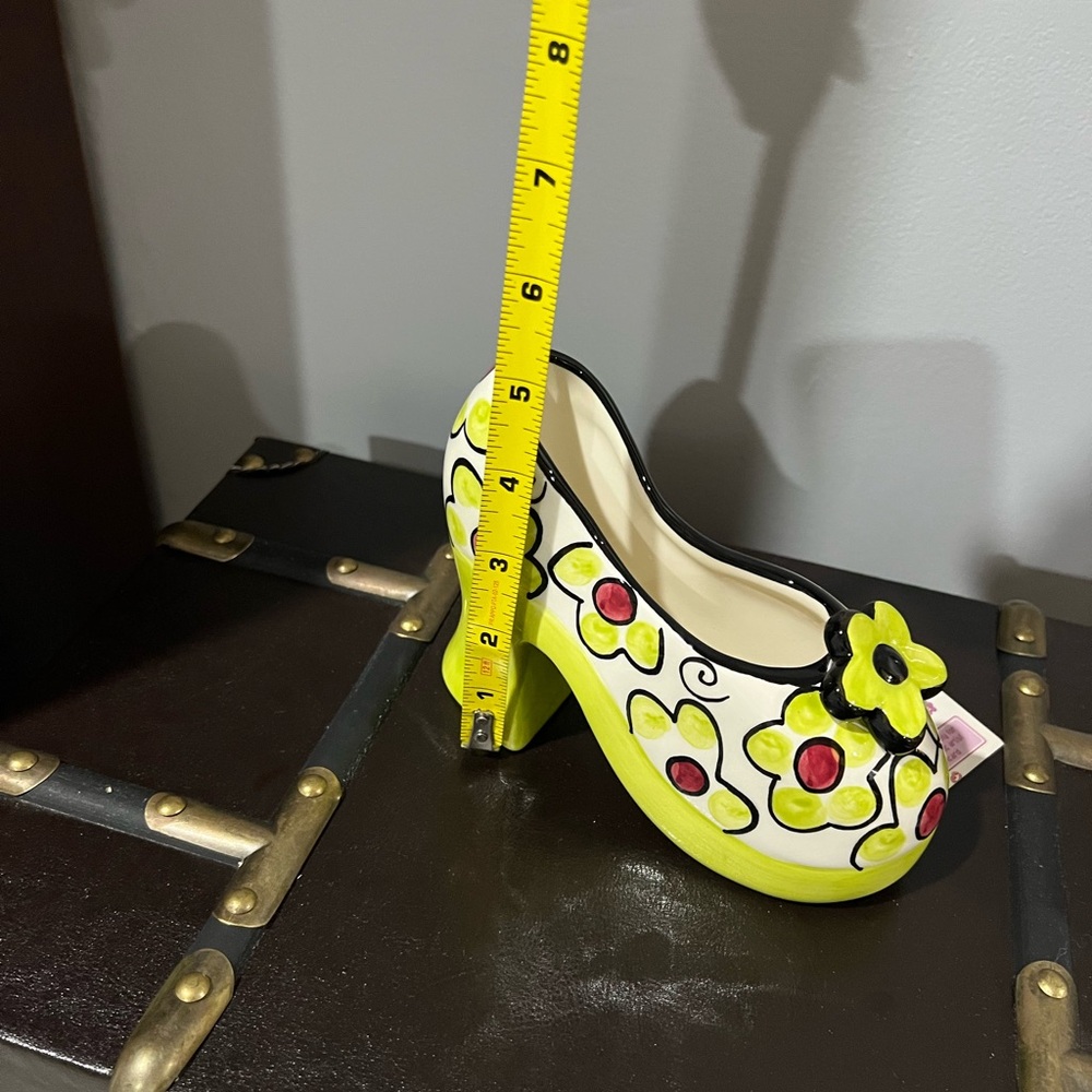 Russ Sonjas closet Yellow and Red Floral Ceramic Shoe - Picture 5 of 6